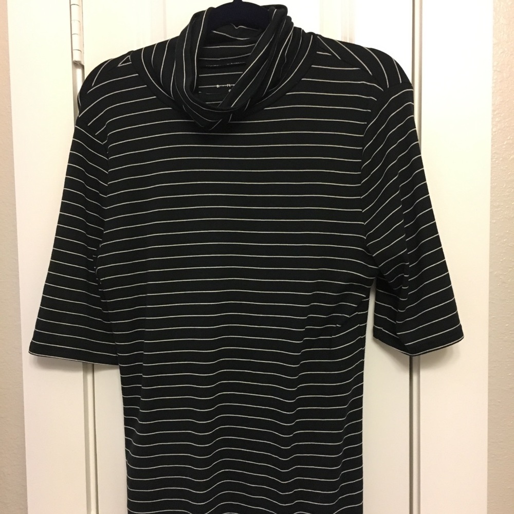 Striped turtleneck